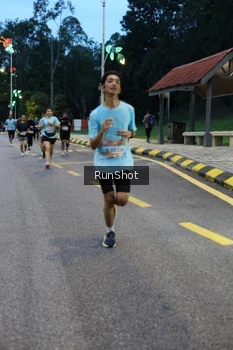 Runner Photo 4294280
