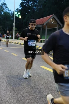Runner Photo 4294294