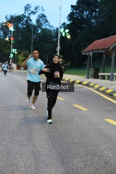 Runner Photo 4294303