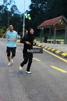 Runner Photo 4294305