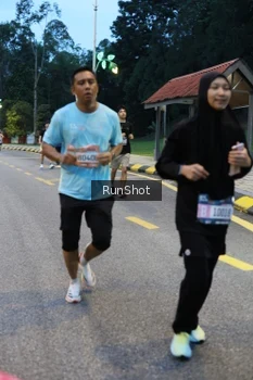 Runner Photo 4294314