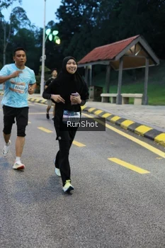 Runner Photo 4294316