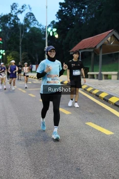 Runner Photo 4294342