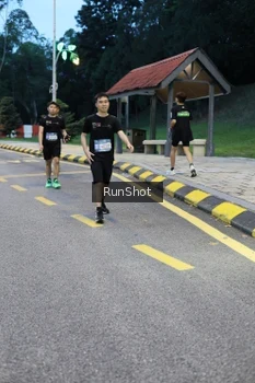 Runner Photo 4294365