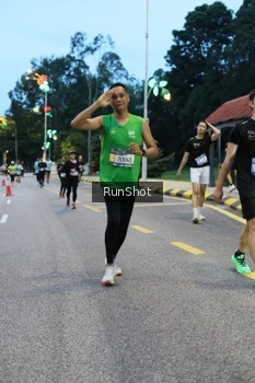 Runner Photo 4294375