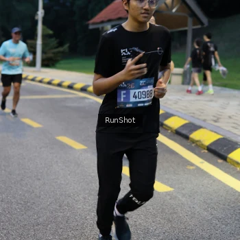 Runner Photo 4294417