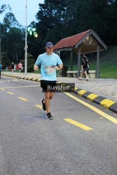 Runner Photo 4294421