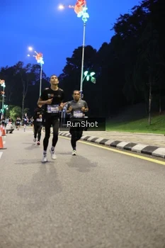 Runner Photo 4294424
