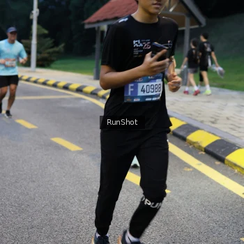 Runner Photo 4294426