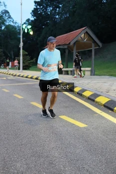 Runner Photo 4294430