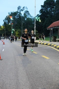 Runner Photo 4294432
