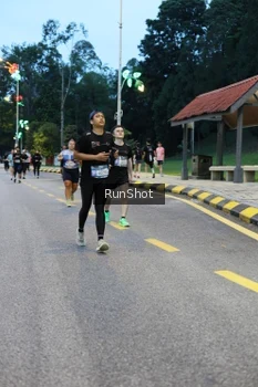 Runner Photo 4294445