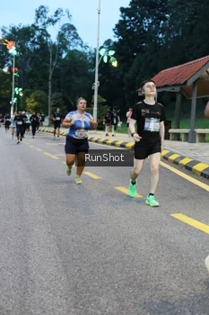 Runner Photo 4294452