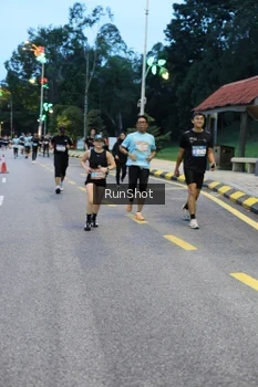 Runner Photo 4294486