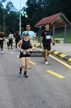Runner Photo 4294498