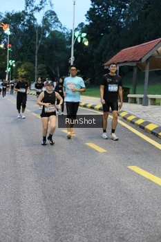 Runner Photo 4294500