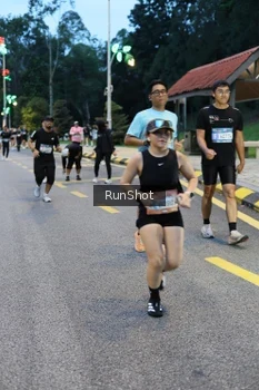 Runner Photo 4294502
