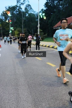 Runner Photo 4294511