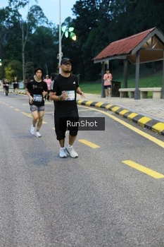 Runner Photo 4294518