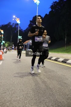 Runner Photo 4294524