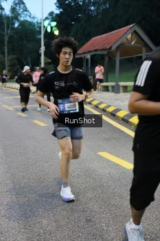 Runner Photo 4294529