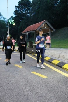 Runner Photo 4294544