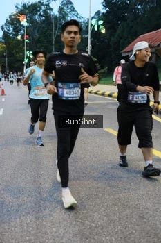 Runner Photo 4294562