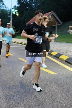 Runner Photo 4294566
