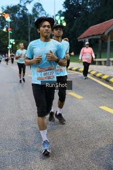 Runner Photo 4294572