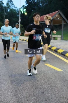Runner Photo 4294574