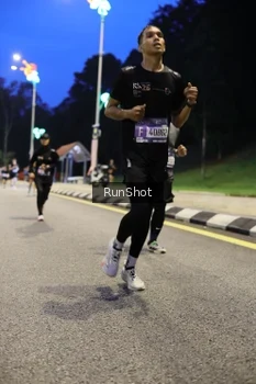 Runner Photo 4294591
