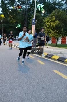 Runner Photo 4294593