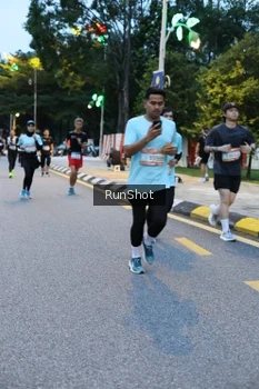 Runner Photo 4294594