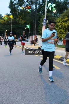 Runner Photo 4294595