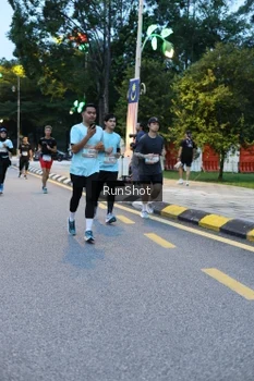 Runner Photo 4294596