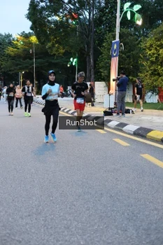 Runner Photo 4294611