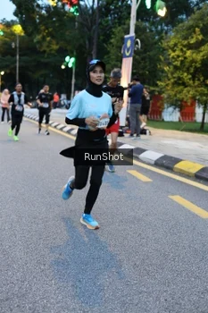Runner Photo 4294620
