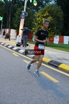 Runner Photo 4294629