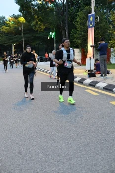 Runner Photo 4294642