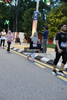 Runner Photo 4294655