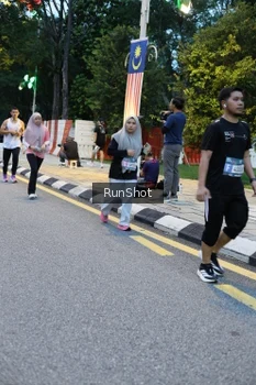 Runner Photo 4294658