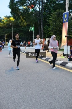 Runner Photo 4294669