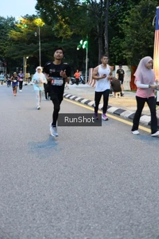Runner Photo 4294674