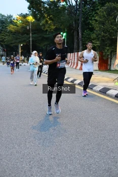 Runner Photo 4294681