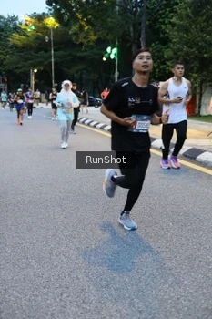 Runner Photo 4294682
