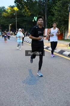 Runner Photo 4294683