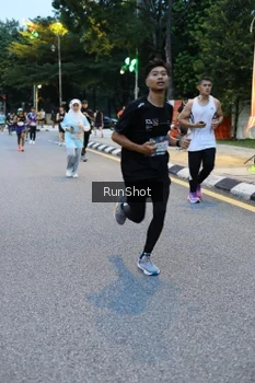 Runner Photo 4294685