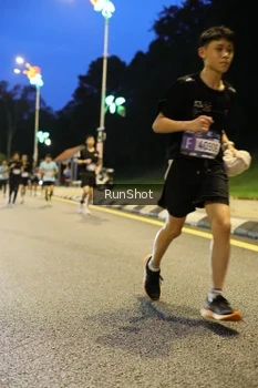 Runner Photo 4294946