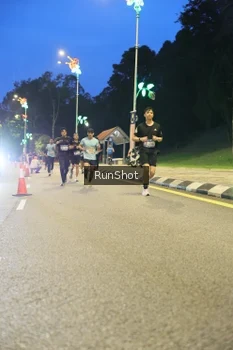 Runner Photo 4294956