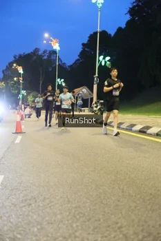 Runner Photo 4294996